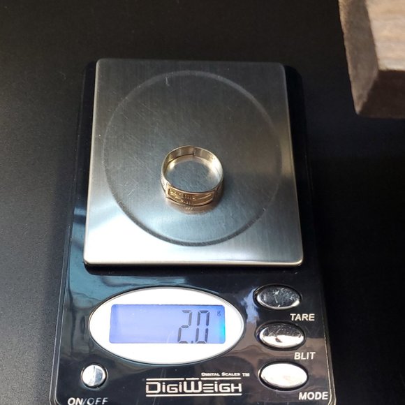 Size 8.25 Sterling Silver & 18K Yellow Gold Unique Symbol Cut Band Ring - Picture 9 of 9